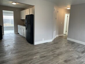 317 Majestic St SE in Grand Rapids, MI - Building Photo - Building Photo