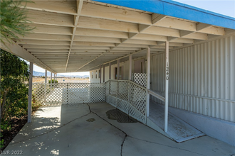 1240 Comstock Cir W in Pahrump, NV - Building Photo - Building Photo