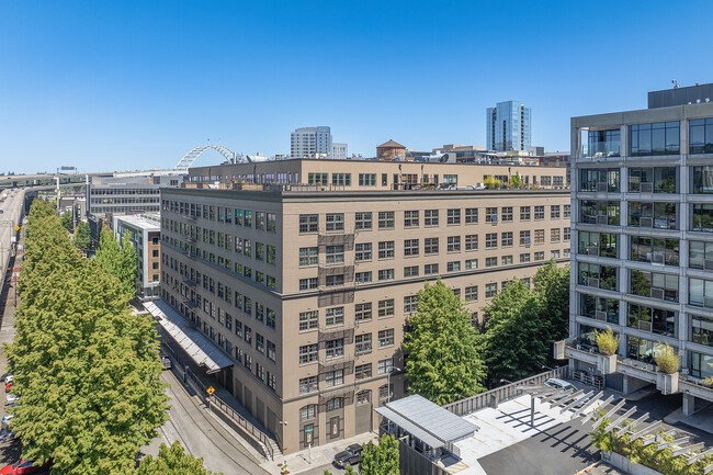 Marshall Wells Loft in Portland, OR - Building Photo - Building Photo