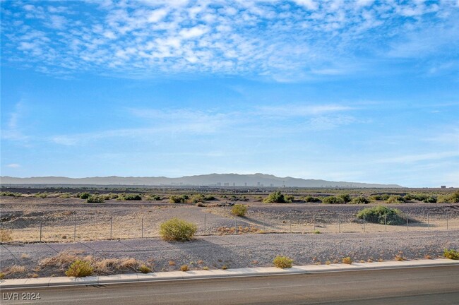 985 Pebble Lake St in Henderson, NV - Foto de edificio - Building Photo