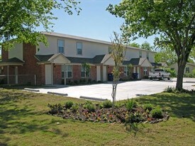401 W Avenue E in Copperas Cove, TX - Building Photo