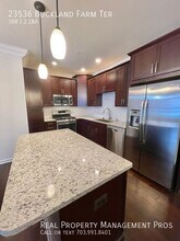 23536 Buckland Farm Terrace in Ashburn, VA - Building Photo - Building Photo