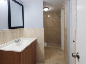 1990 W 56th St in Hialeah, FL - Building Photo - Building Photo