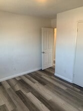 529 Imperial Hwy. in Los Angeles, CA - Building Photo - Building Photo