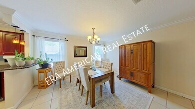 624B W Pine St in Mary Esther, FL - Building Photo - Building Photo