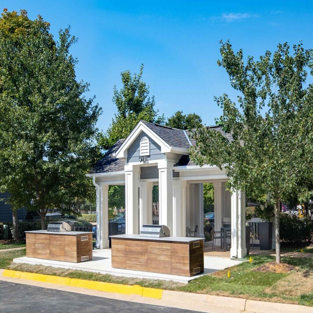 The Residences at Springfield Station Apartments in Springfield, VA