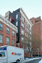 636 Hudson St in New York, NY - Foto de edificio - Building Photo