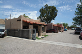 2934 Stone Ave in Tucson, AZ - Building Photo - Building Photo