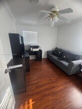 2801 NW 183rd St in Miami Gardens, FL - Building Photo - Building Photo