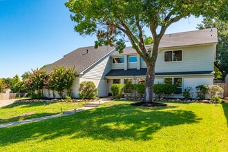 7255 Crossbow Ct in Fort Worth, TX - Foto de edificio - Building Photo