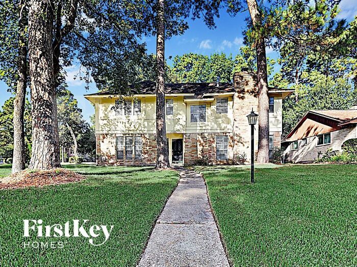 23003 Elephant Walk St in Spring, TX - Foto de edificio