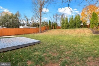 4715 Boiling Brook Pkwy in Rockville, MD - Building Photo - Building Photo