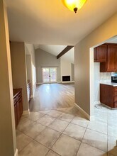 2103 Manning St in Bakersfield, CA - Building Photo - Building Photo