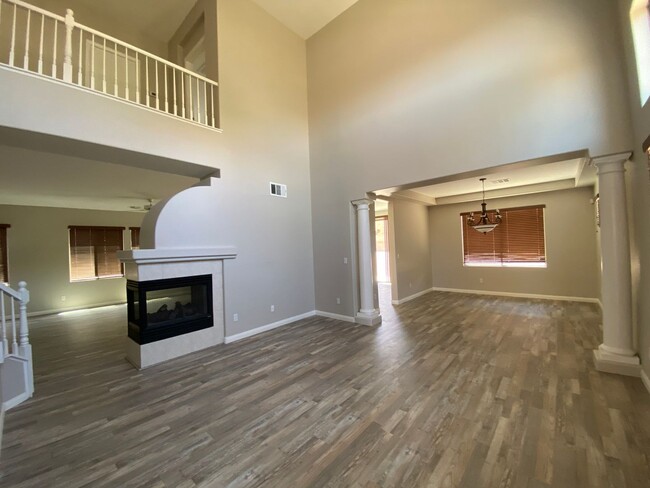 5721 Pacesetter St in North Las Vegas, NV - Building Photo - Building Photo