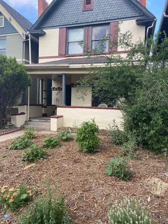 1434 York St, Unit A in Denver, CO - Building Photo