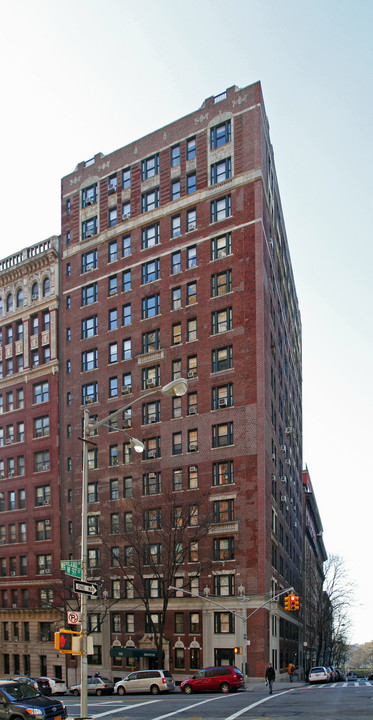 755 West End Ave in New York, NY - Building Photo