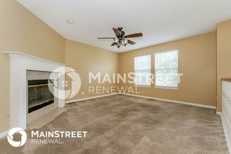 845 Village St in Leavenworth, KS - Building Photo - Building Photo