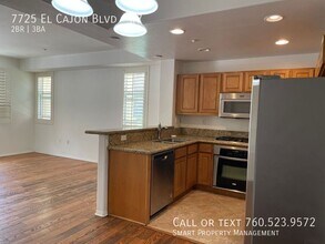7725 El Cajon Blvd in La Mesa, CA - Building Photo - Building Photo