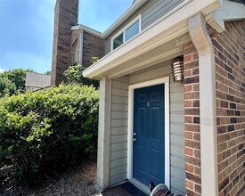 2018 W Rundberg Ln in Austin, TX - Building Photo - Building Photo