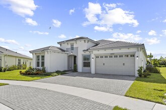 14421 Spruce Pne Dr in Westlake, FL - Building Photo - Building Photo