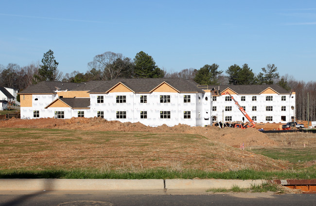 The Woods at Avent Ferry in Holly Springs, NC - Foto de edificio - Building Photo