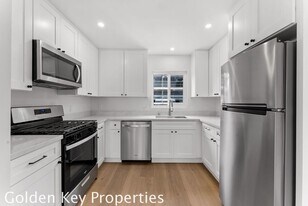 1931 S Tremont St in Oceanside, CA - Building Photo