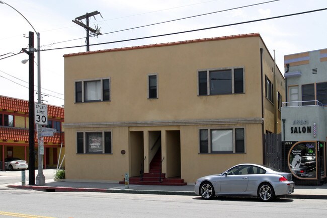 3234-3254 E Broadway in Long Beach, CA - Building Photo - Building Photo