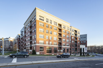 The Atrium in Fairfax, VA - Building Photo - Building Photo