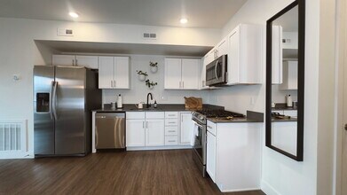 32 W 1700 S in Salt Lake City, UT - Building Photo - Building Photo