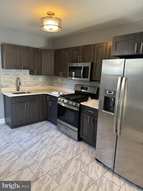 2811 E Venango St in Philadelphia, PA - Building Photo - Building Photo