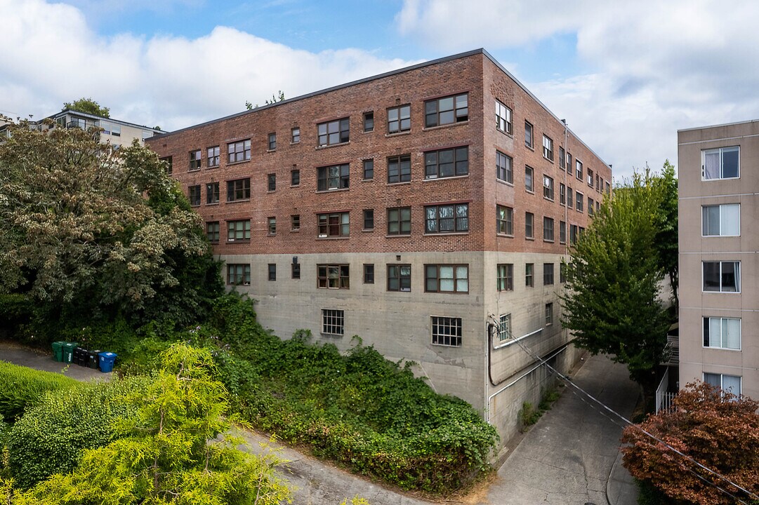 ANDERSON PLACE CONDOMINIUM in Seattle, WA - Building Photo