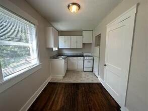 1624 Holman St in Houston, TX - Foto de edificio - Building Photo