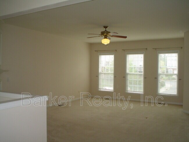 7100 Proctor Hill Dr in Raleigh, NC - Building Photo - Building Photo