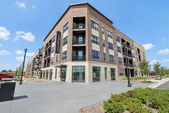 McCord Square Apartments in McCordsville, IN - Building Photo - Building Photo