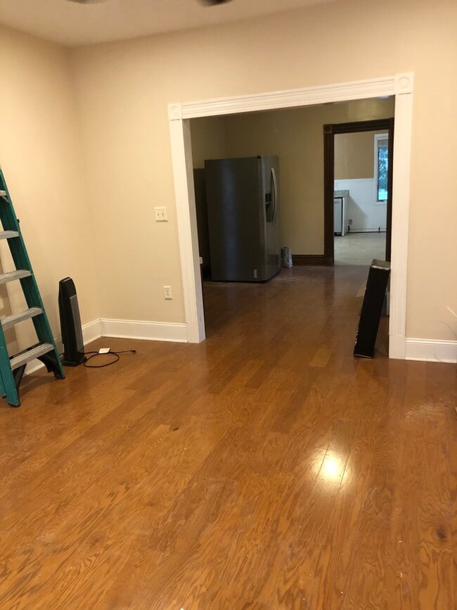 72 Leicester St, Unit #1 in Boston, MA - Foto de edificio - Building Photo