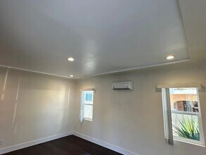 4334 Swift Ave in San Diego, CA - Building Photo - Building Photo