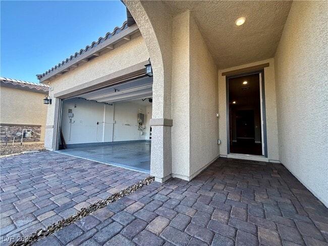 2927 Ventana Ridge Ave in Henderson, NV - Building Photo - Building Photo