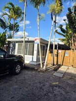 918 NE 17th Ter in Fort Lauderdale, FL - Building Photo