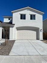 7919 Schist Rd in Sparks, NV - Building Photo