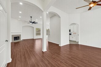 22127 Nobles Crossing Dr in Spring, TX - Building Photo - Building Photo