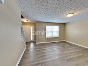 154 Azure View Ct in Maineville, OH - Building Photo - Building Photo