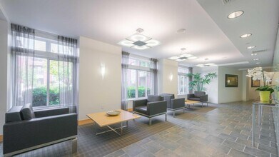 20 Watertown St in Watertown, MA - Building Photo - Building Photo