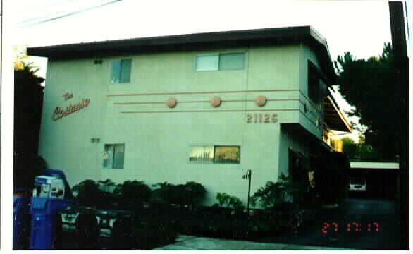 The Costanso Apartments in Woodland Hills, CA - Building Photo - Building Photo