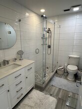 1860 NW 13th St, Unit #101 in Delray Beach, FL - Foto de edificio - Building Photo