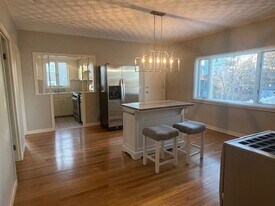 1553 Rodman St, Unit 2 in Fall River, MA - Building Photo