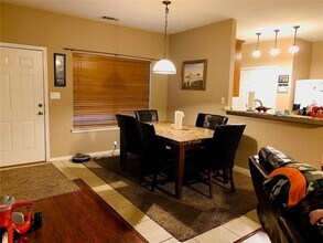 713 Charyl Lynn Dr in Argyle, TX - Foto de edificio - Building Photo