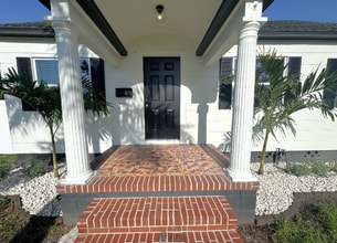 1010 26th St N in St. Petersburg, FL - Building Photo - Building Photo