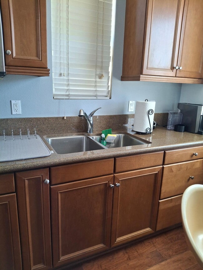687 Calle Vibrante in Palm Desert, CA - Building Photo - Building Photo