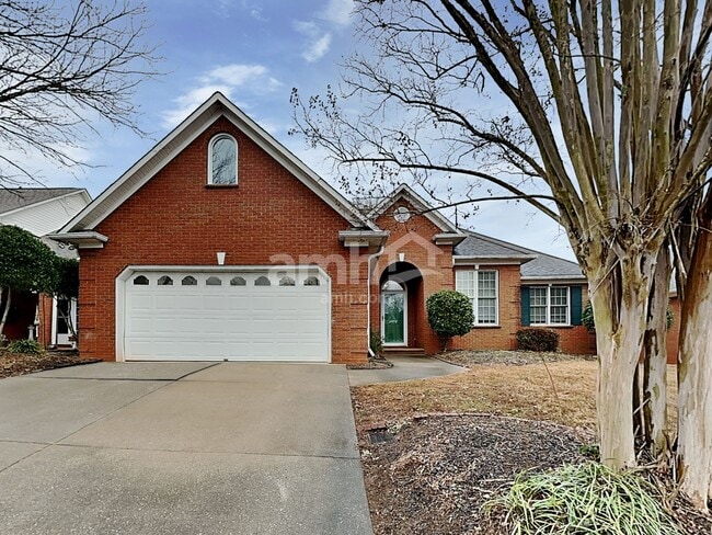 104 Foxfield Way