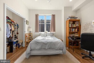 1356 S Bouvier St, Unit B in Philadelphia, PA - Building Photo - Building Photo